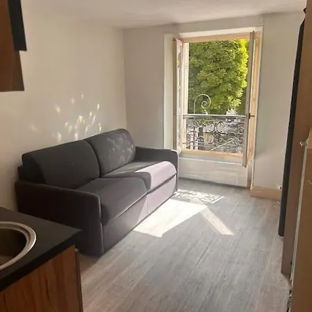Sympas Et Confortables Proche De Paris Apartment Nanterre